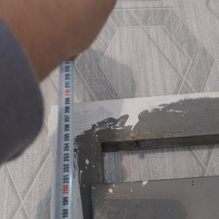 Продам входную дверь