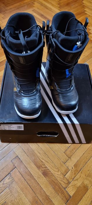 Boots Adidas 40/26cm