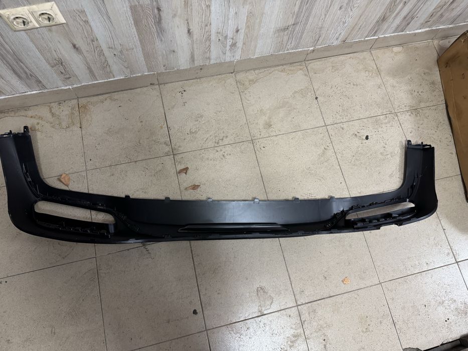 AMG  добавка нова  за w222 фейс задна броня