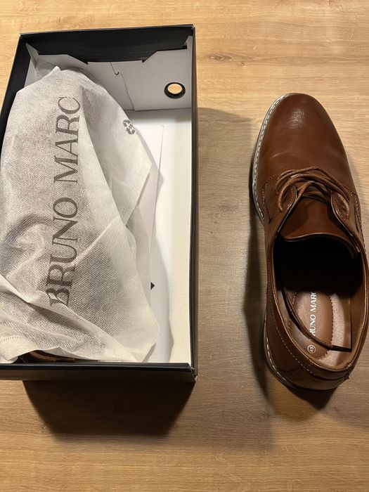 Pantofi noi Bruno Marc - 45