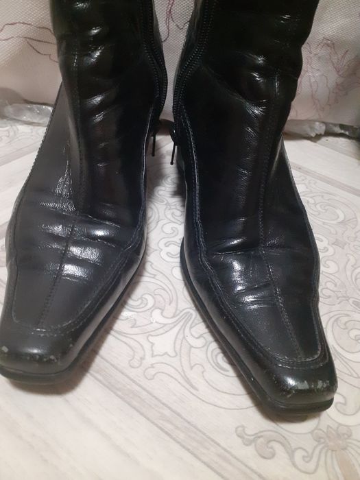 Продам сапоги женские кожанные