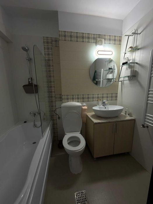 Apartament 2 camere de închiriat, decomandat | Zamca-George Enescu (Bloc Ucatana) | complet utilat și mobilat