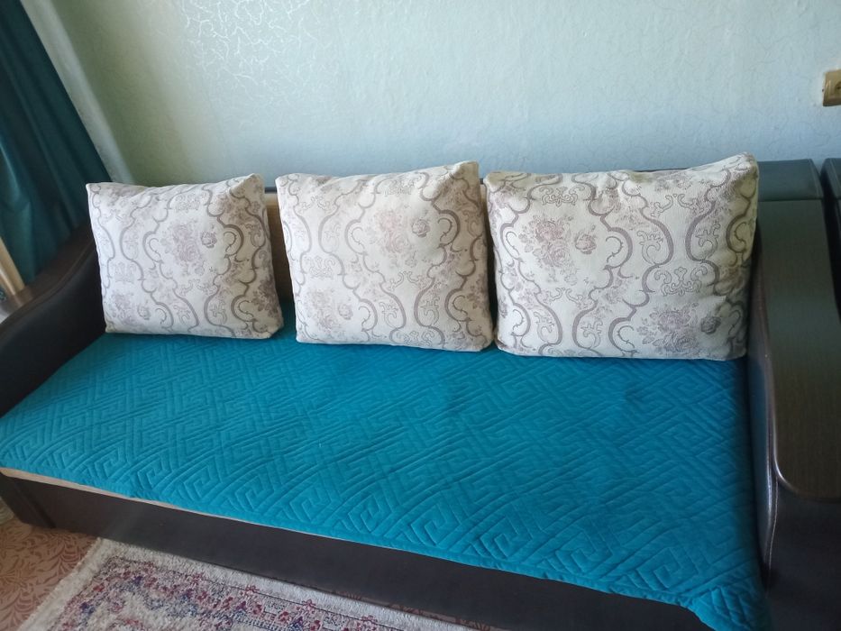 Продам диван 3,2,1