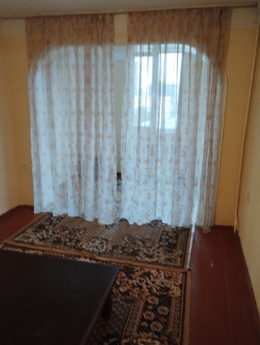 Мухаёда 2 хонали квартира ижарага берилади