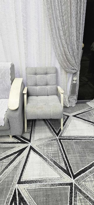 Диван кресло сотилади