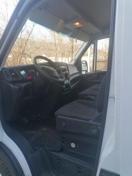 Vând iveco Daily 35C13