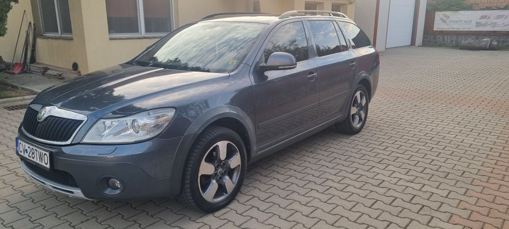 SKODA Octavia 2011 — imagine 3