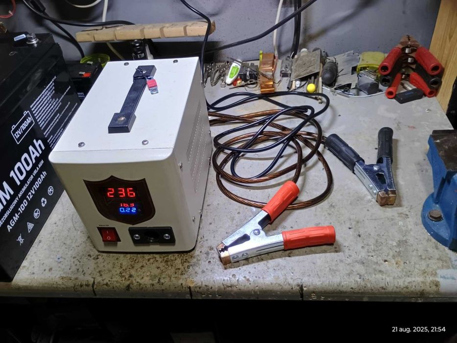 Sursa/ Incarcator / Redresor baterie auto 12 V - 17 A