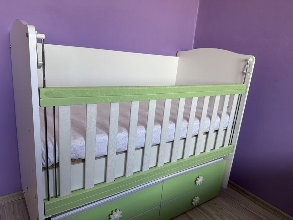 Детско  креватче (като ново)