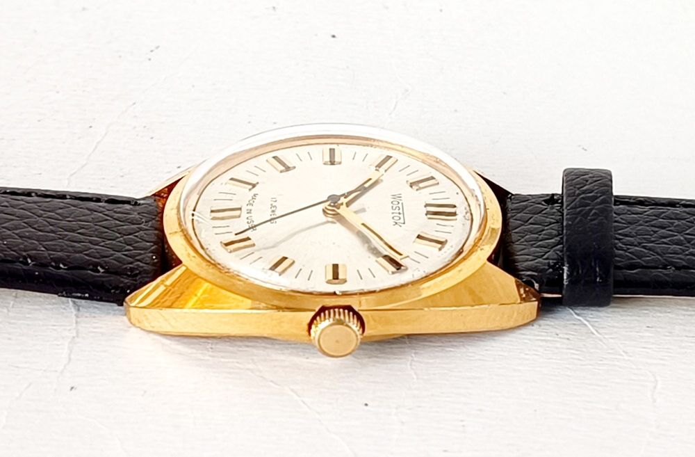Wostok Восток - позлатен мъжки часовник с ръчно навиване