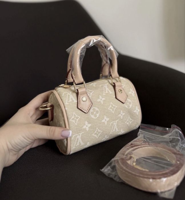 Дамска чанта louis vuitton