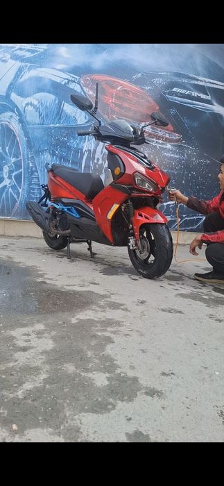 Продается скутер Италия R3 2020