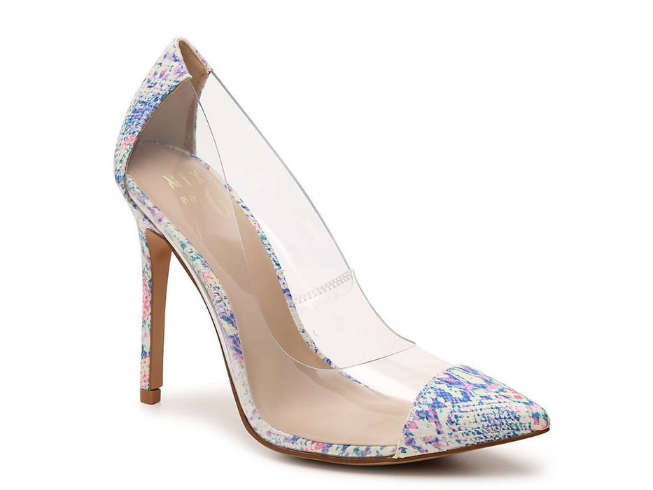 Туфли лодочки на среднем каблуке из Америки.