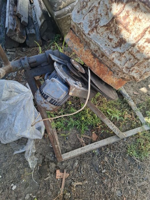 Бетонамешалка на 220v