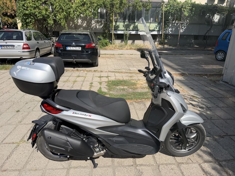 Продавам Piaggio Beverly 400 S