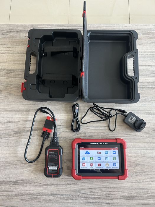 Продаю автосканер launch