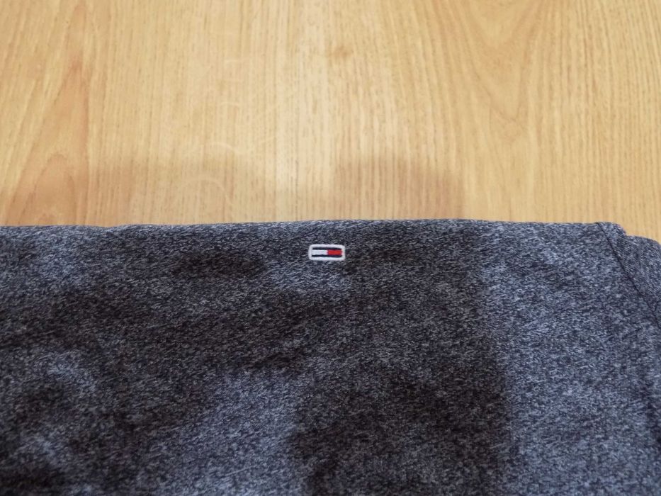 нова тениска tommy hilfiger риза потник блуза фанела мъжка оригинал L