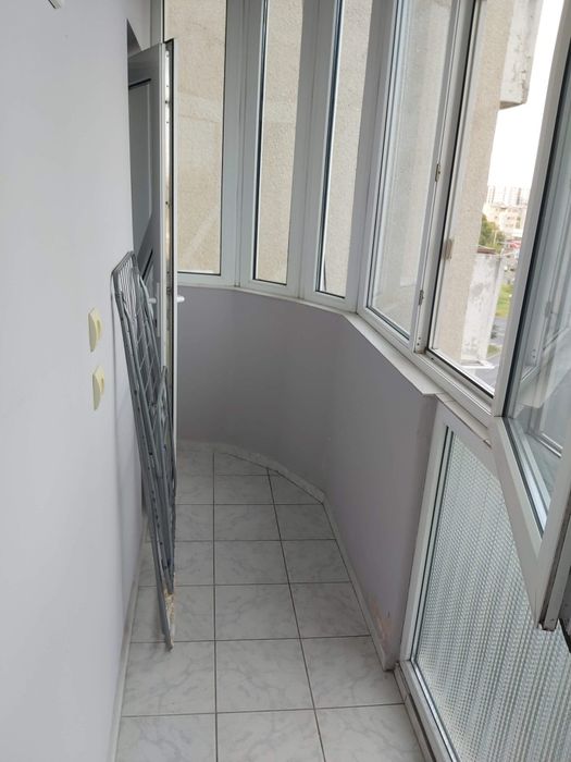 De închiriat apartament două camere Piața spitalului