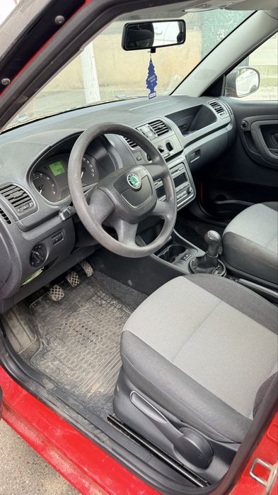 SKODA Fabia 2011 — imagine 5