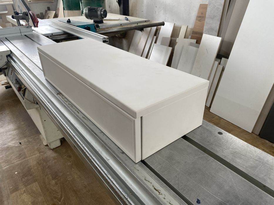 Продам Тв зону и туалетный столик