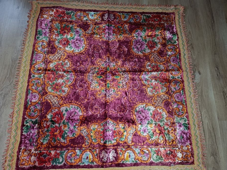 Carpete pentru pat și masă