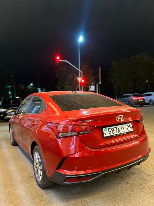 Акцент продам 21 года