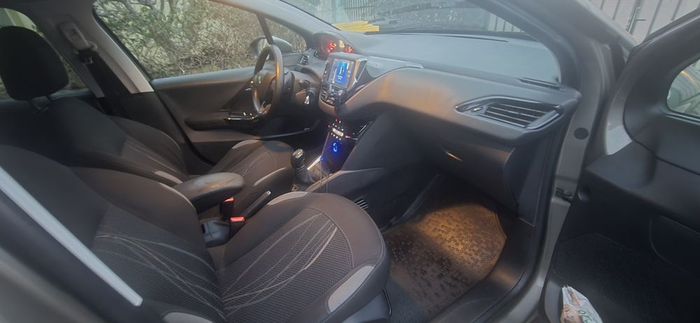 Vand Peugeot 208
