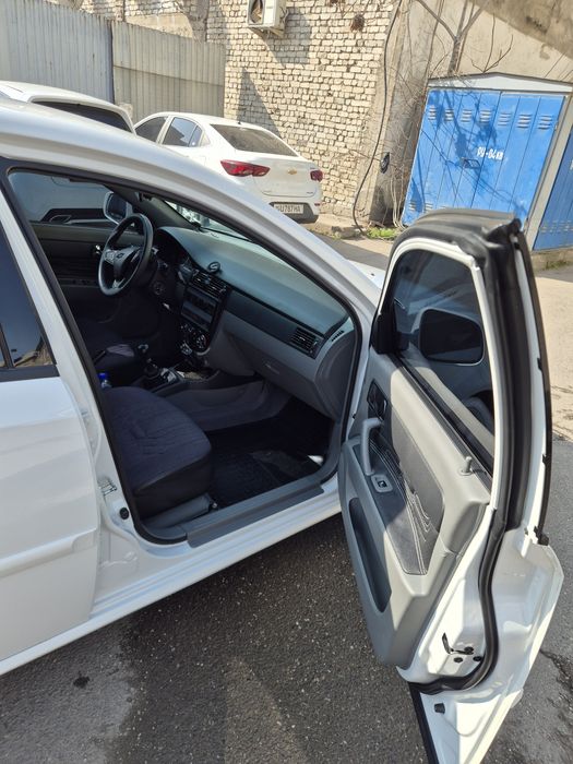 Jentra 2022 kraskasi tozza