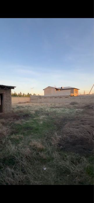 Кибрай тумани Дурмон махаллада 14 сотих ер тупик куча