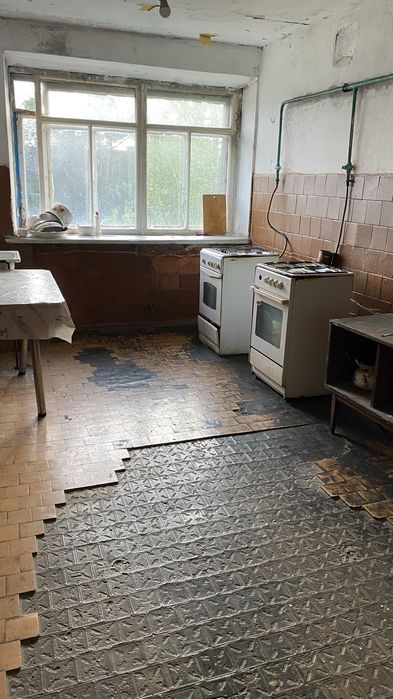 Продам общежитию