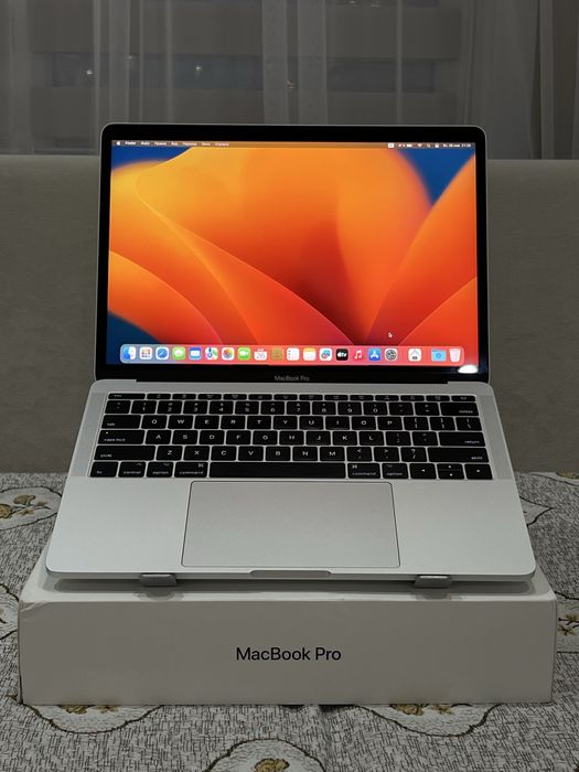 Продам идеальный ноутбук MacBook Макбук Pro Про 13