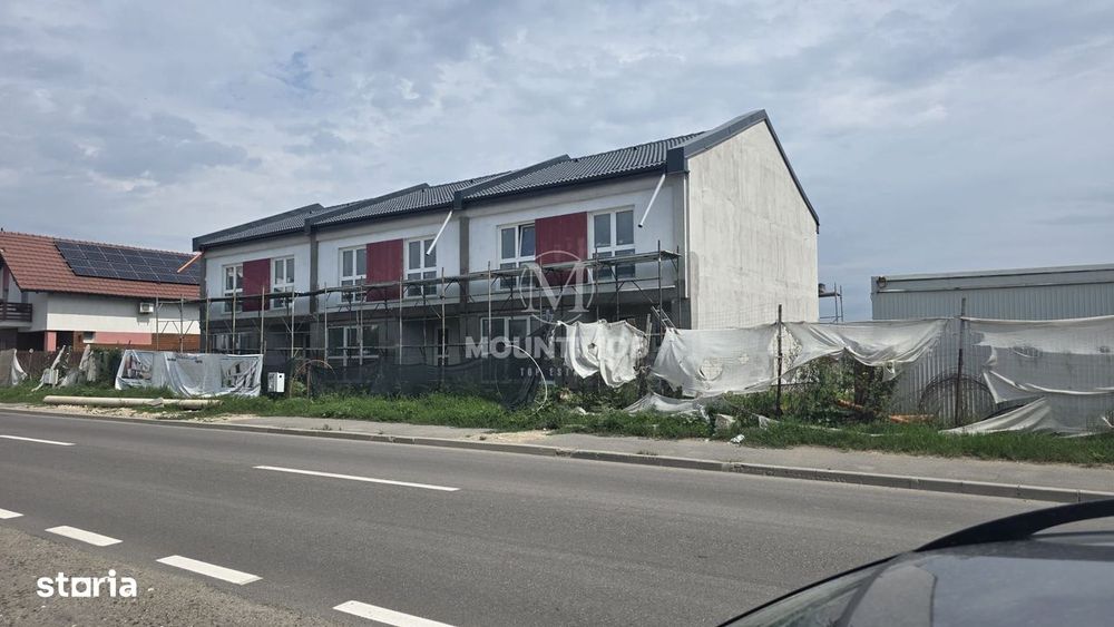 Casă tip Triplex 130 mp/utili, teren 270 mp,str. Lânii, Bartolomeu