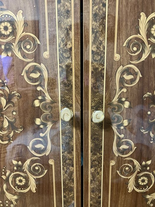 Шкаф для спальни,зала.