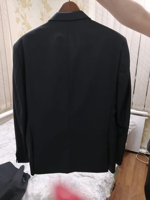 Продам мужской костюм.