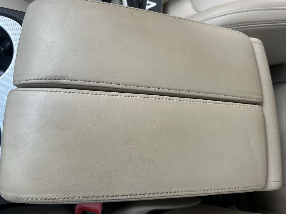 Capace  cotieră Volkswagen Touareg 7P