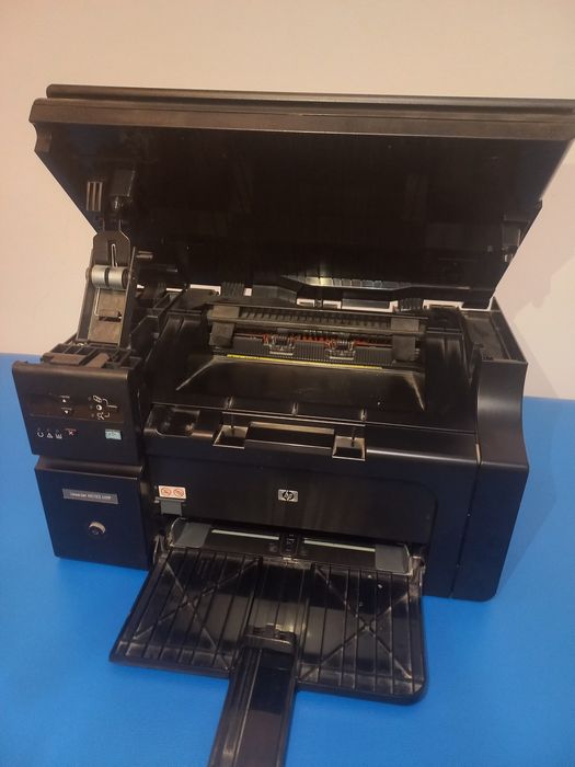 Принтер hp черно белый сканер бар