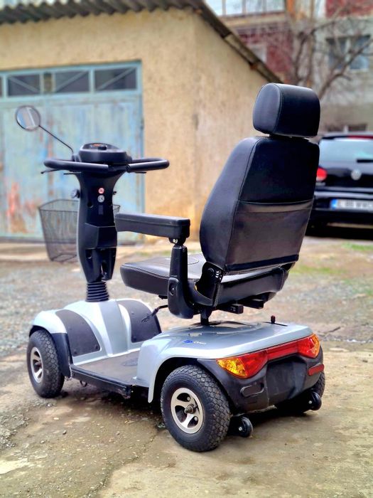 Scuter Carut electric INVANCARE ORION  dizabilități sau handicap