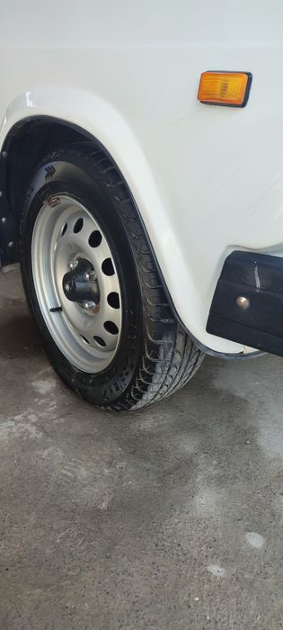 Vaz 2107 Sotiladi