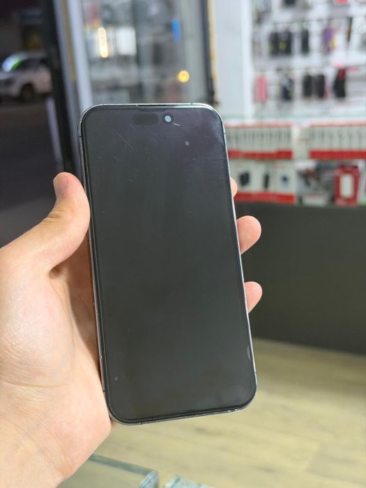 Айфон 14 про.