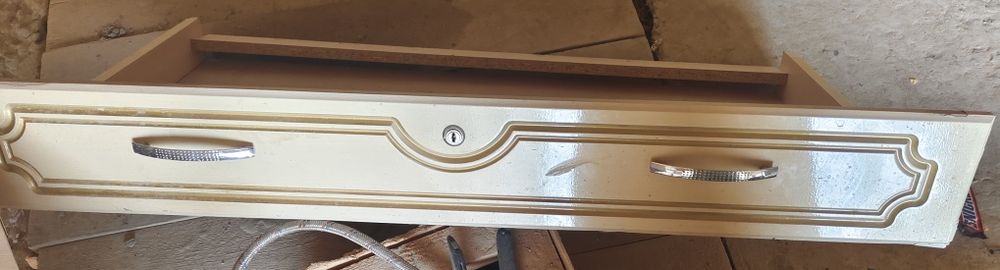 Сандық сатылады 2 шт