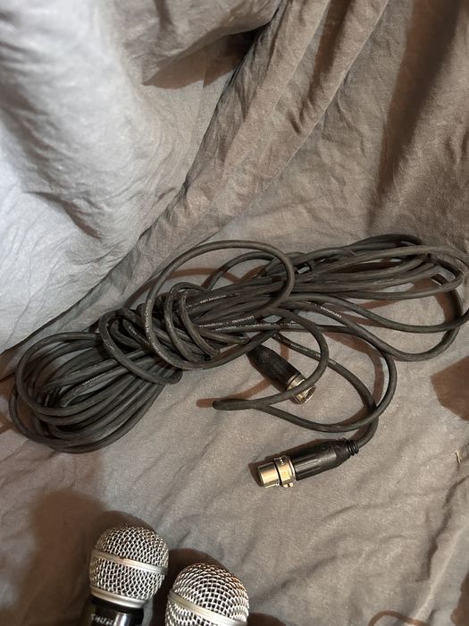 Echipamente audio: Microfoane Shure, Cabluri Klotz 10m, Receivere