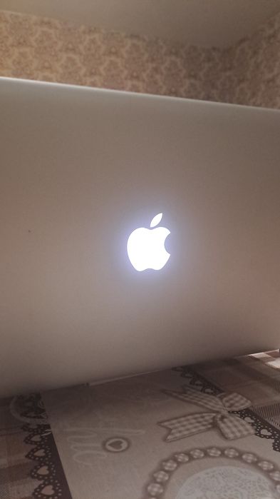 Macbook 13 inc office