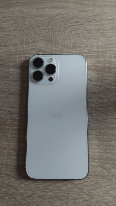 Продавам- заменям-бартер Iphone 13 pro max 128 gb