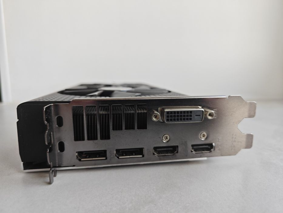 Продаю видеокарту Rx 570 4gb