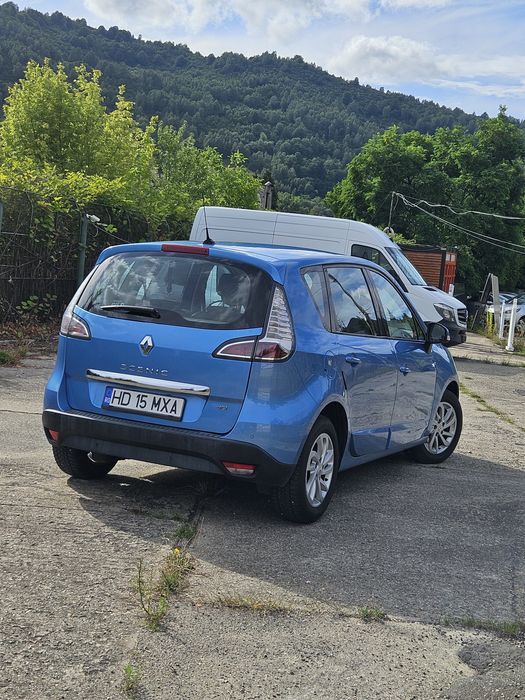 Renault Scenic 2012