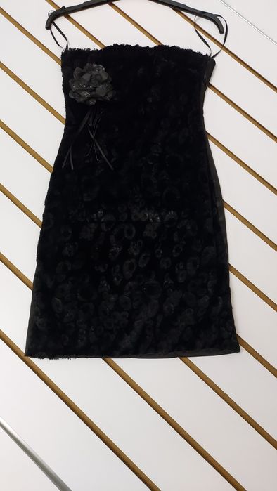 Маленькое чёрное платье