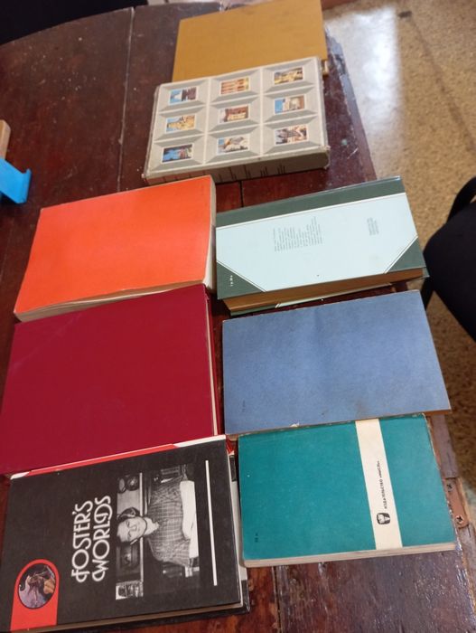 Книги продам разные