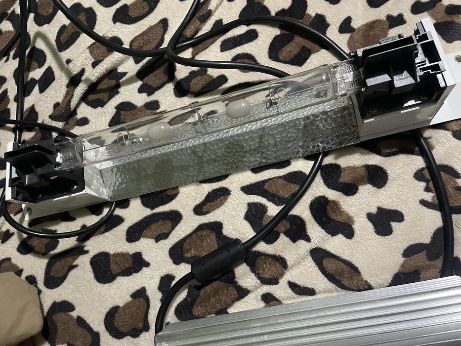 Lumatek 630W DE CMH – Set complet, aproape nou