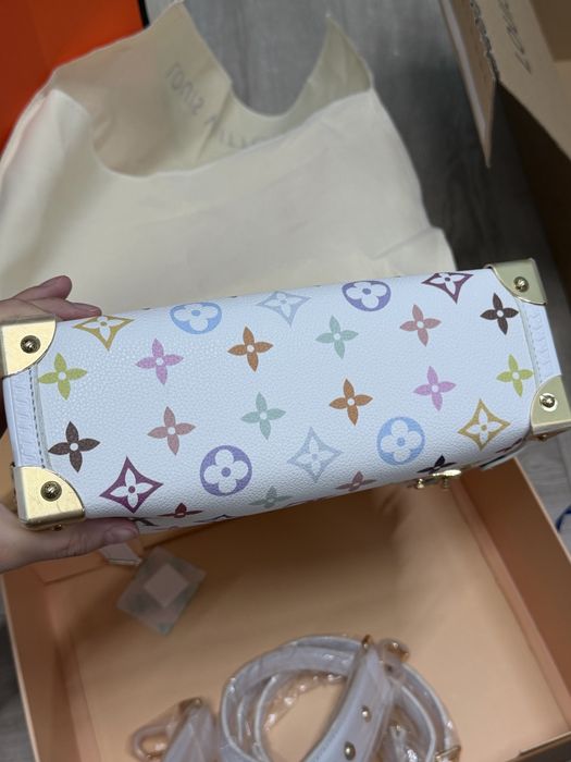 Сумка Louis Vuitton