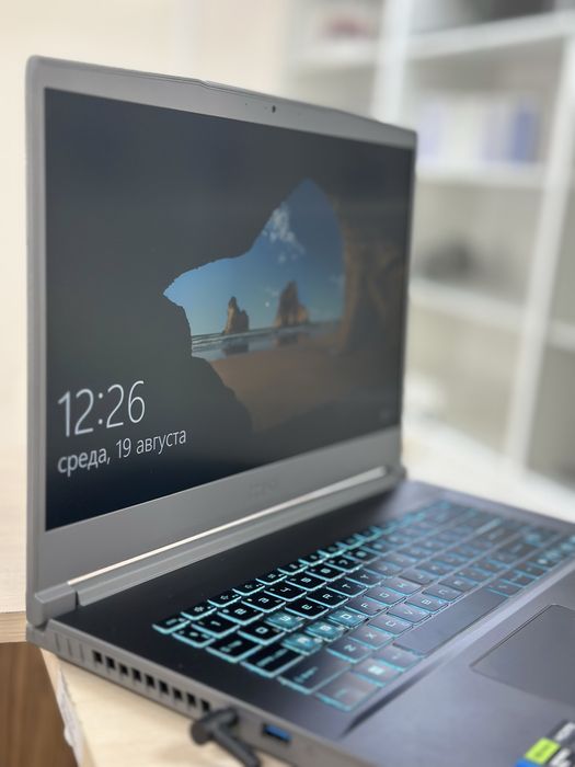 Msi  intel i5-13 16/512 rtx 3050